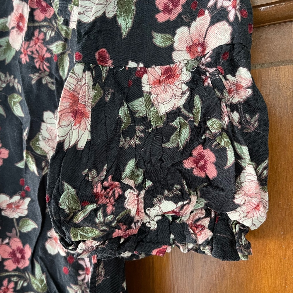 Floral Mini Dress NWT Size XS - Picture 8 of 14